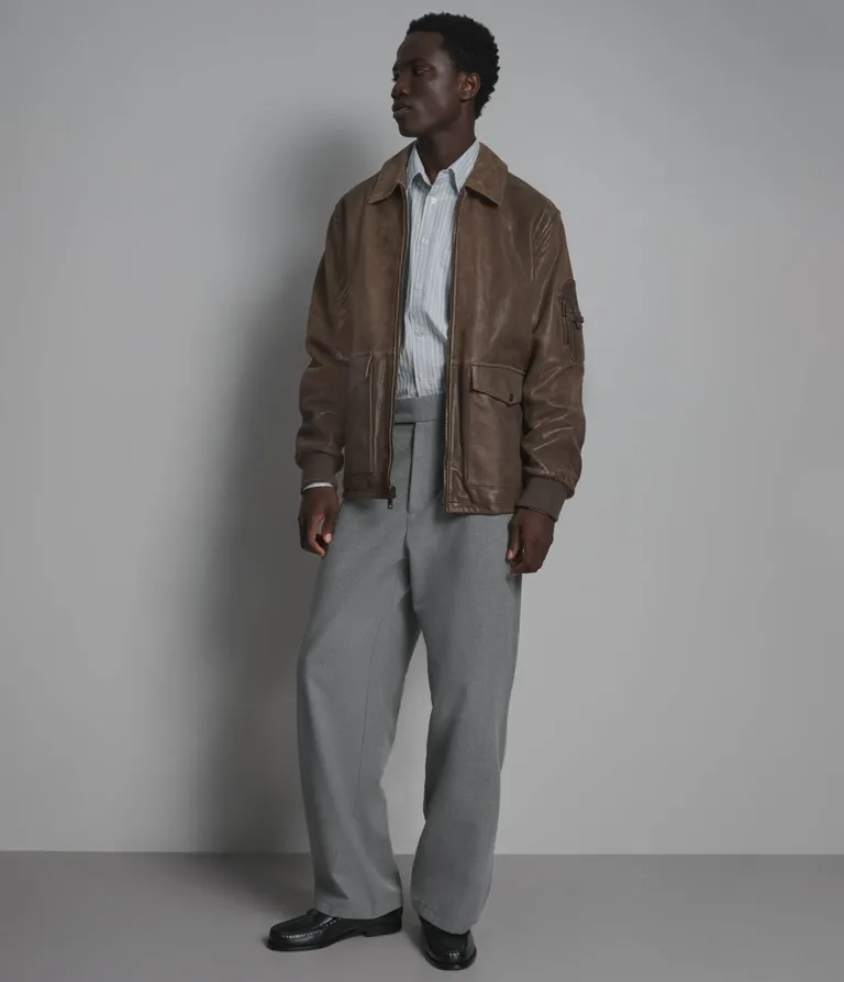 Damian Vintage Bomber in Brown, gallery view 6, image 6 of 6.