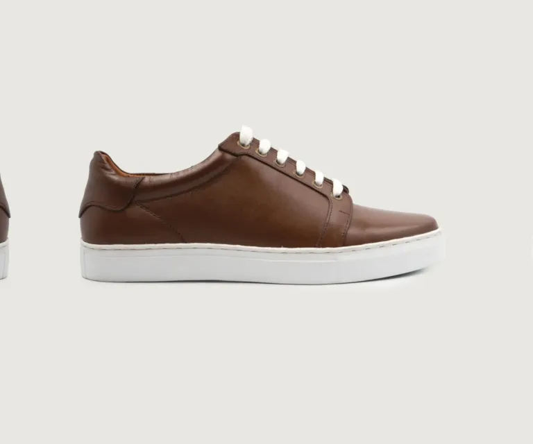 Carter Runn Brown Leather Sneakers Handcrafted Men's Footwear — Three-Quarter Perspective