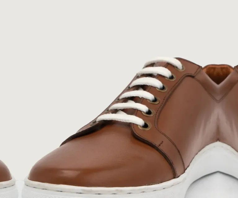 Carter Runn Tan Leather Sneakers Handcrafted Men's Footwear — Complete Pair Presentation