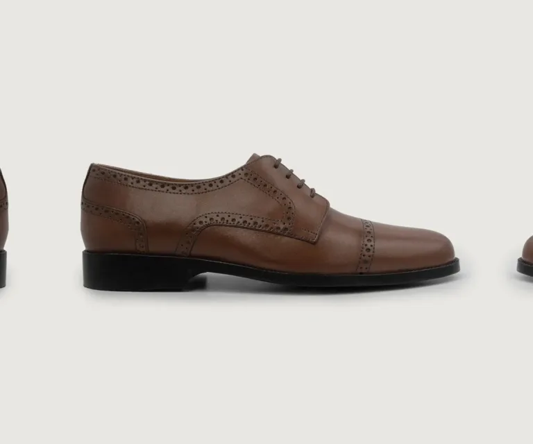 Dirk Brogues Derby Brown Leather Shoes Handcrafted Men's Footwear — Three-Quarter Perspective