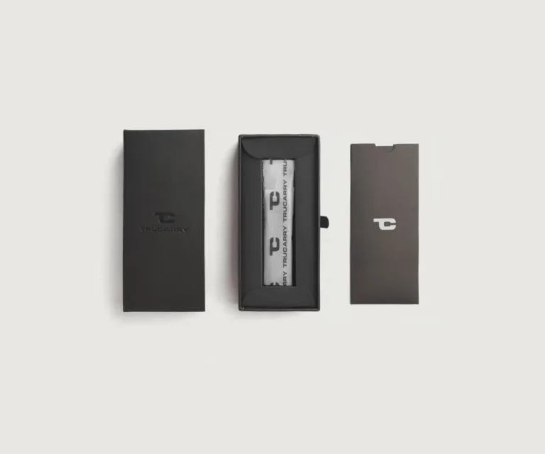 Elroy Black Leather Keychain Luxury Handcrafted Leather Accessory / Gift — Luxury Gift Box & Signature Packaging Presentation