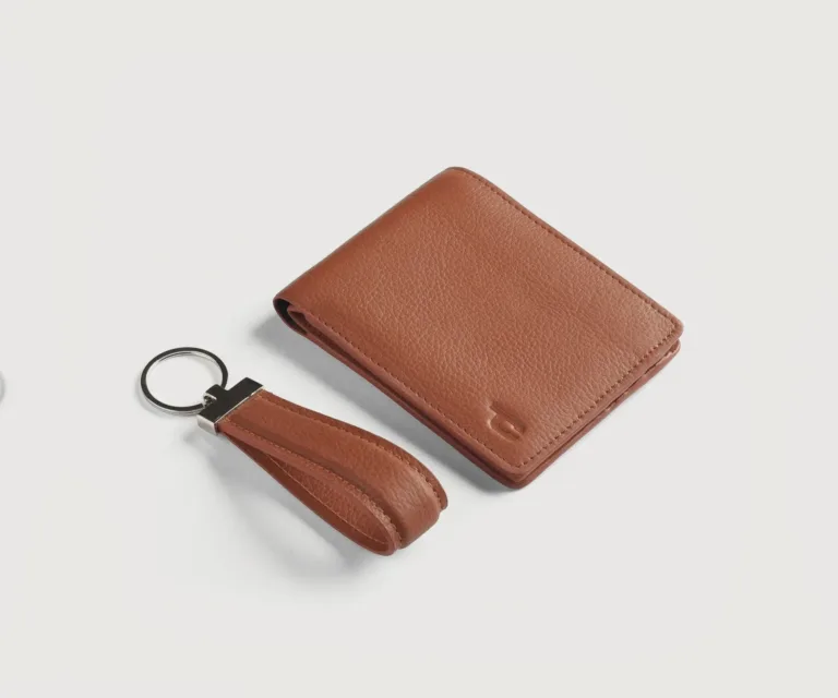 Marvin Brown Leather Gift Set — Rear Profile View