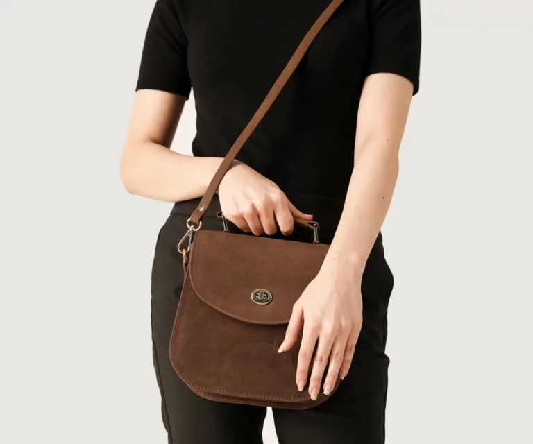 The Sandra Vintage Tan Leather Saddle Bag Luxury Handcrafted Women's Bag — Artisan Hardware & Zipper Craftsmanship